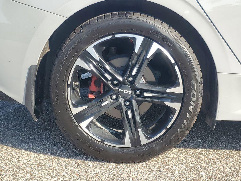 used 2022 Kia K5 car, priced at $22,100