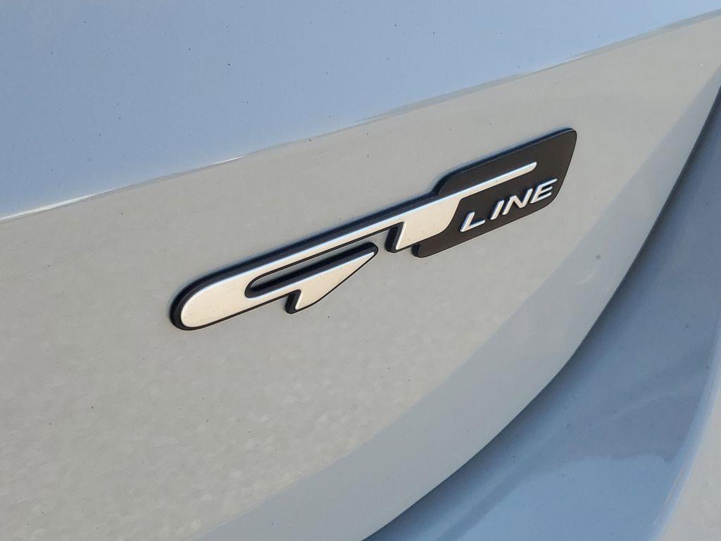 used 2022 Kia K5 car, priced at $22,100