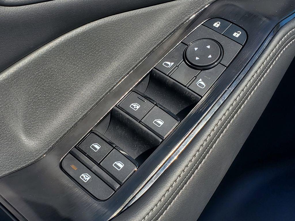 new 2026 Nissan Rogue car, priced at $33,282