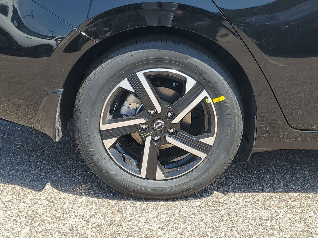 new 2025 Nissan Sentra car, priced at $24,136