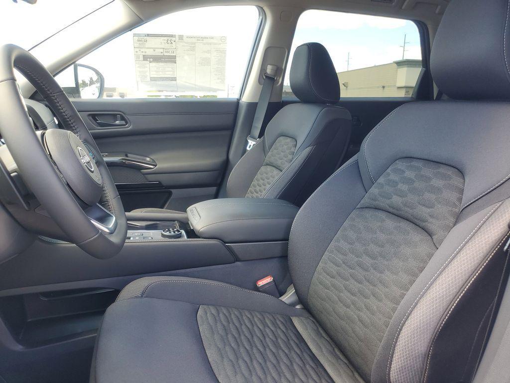 new 2025 Nissan Pathfinder car, priced at $41,876
