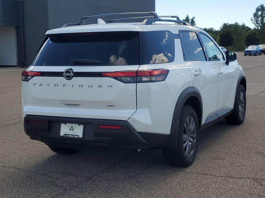 new 2025 Nissan Pathfinder car, priced at $41,876