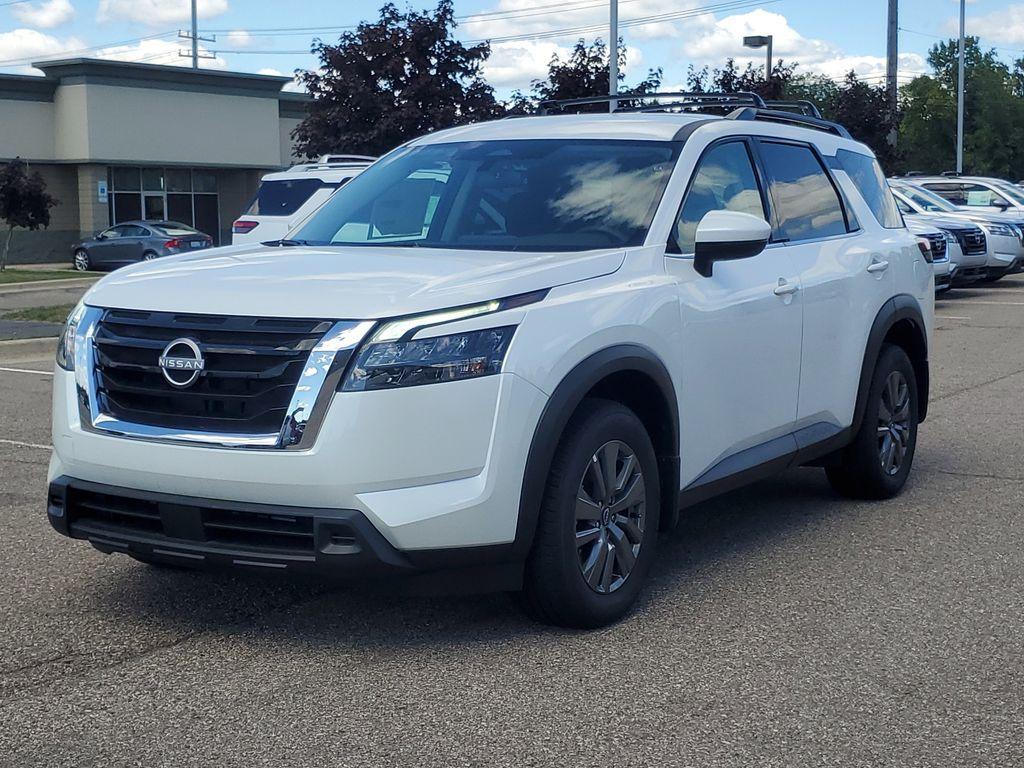 new 2025 Nissan Pathfinder car, priced at $41,876