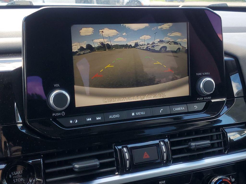 new 2025 Nissan Pathfinder car, priced at $41,876