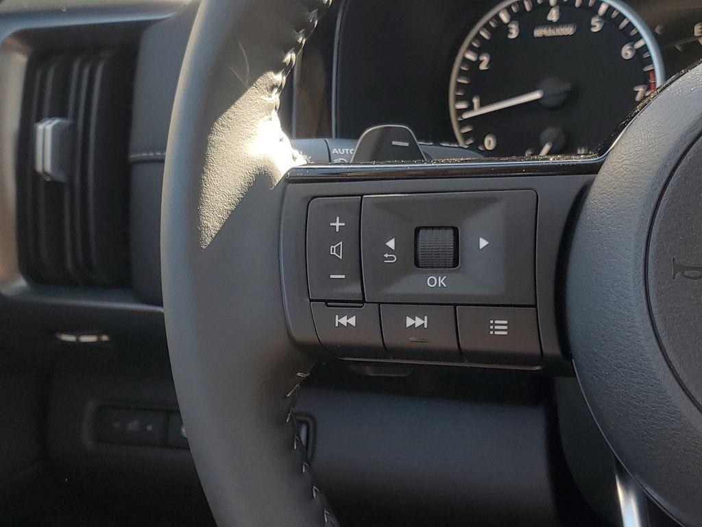 new 2025 Nissan Pathfinder car, priced at $44,155