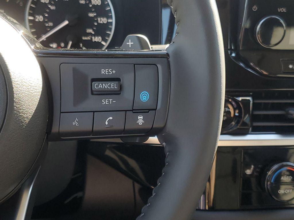 new 2025 Nissan Pathfinder car, priced at $44,155