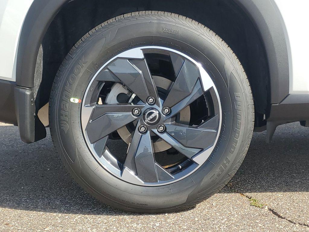 new 2026 Nissan Rogue car, priced at $32,511