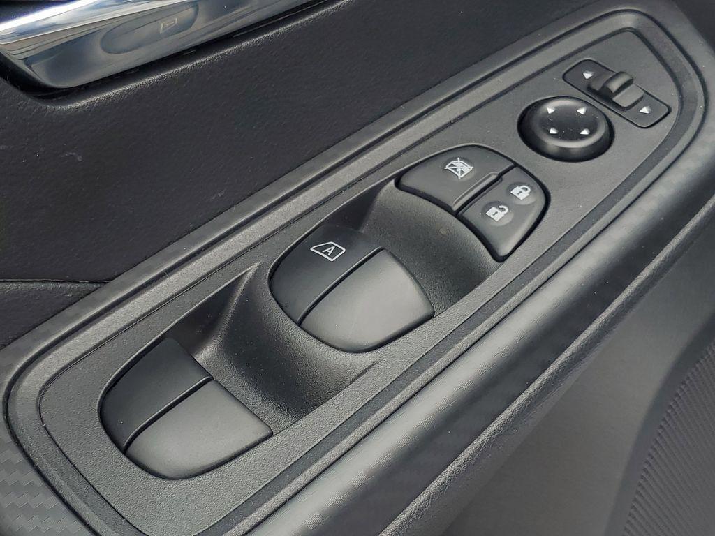 new 2025 Nissan Versa car, priced at $22,363