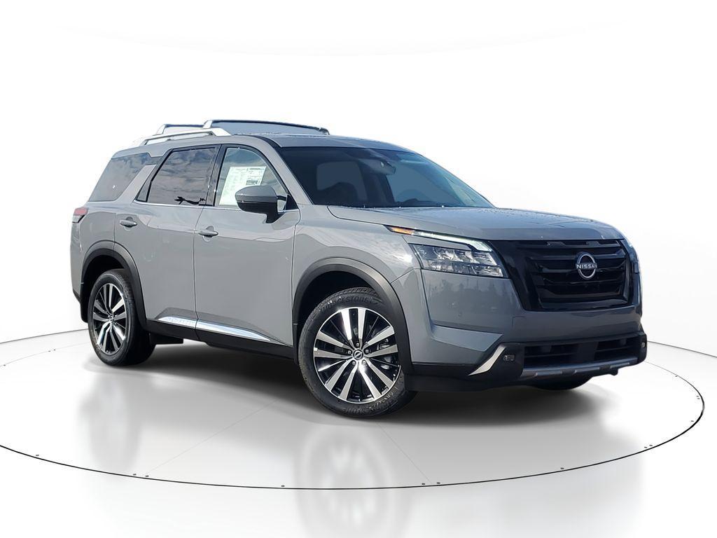 new 2025 Nissan Pathfinder car, priced at $51,645