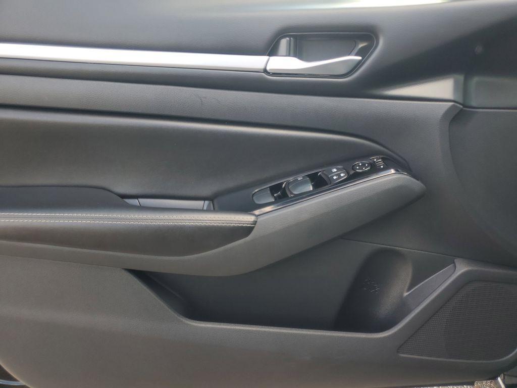 used 2023 Nissan Altima car, priced at $19,000