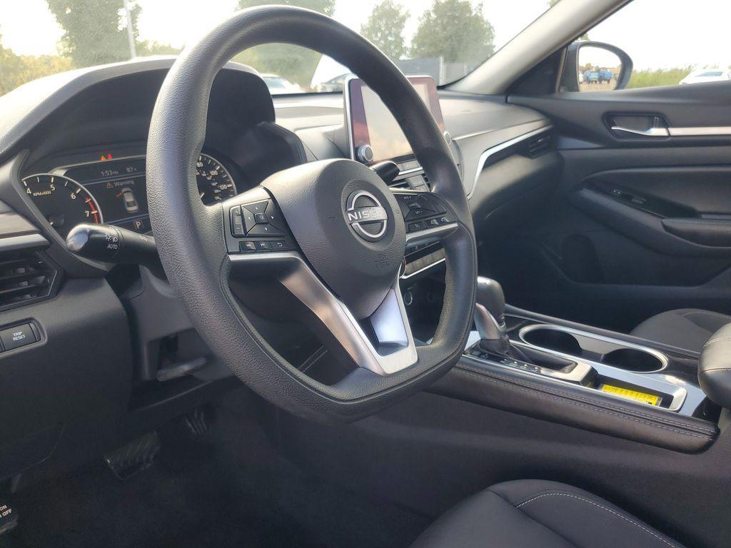 used 2023 Nissan Altima car, priced at $19,000