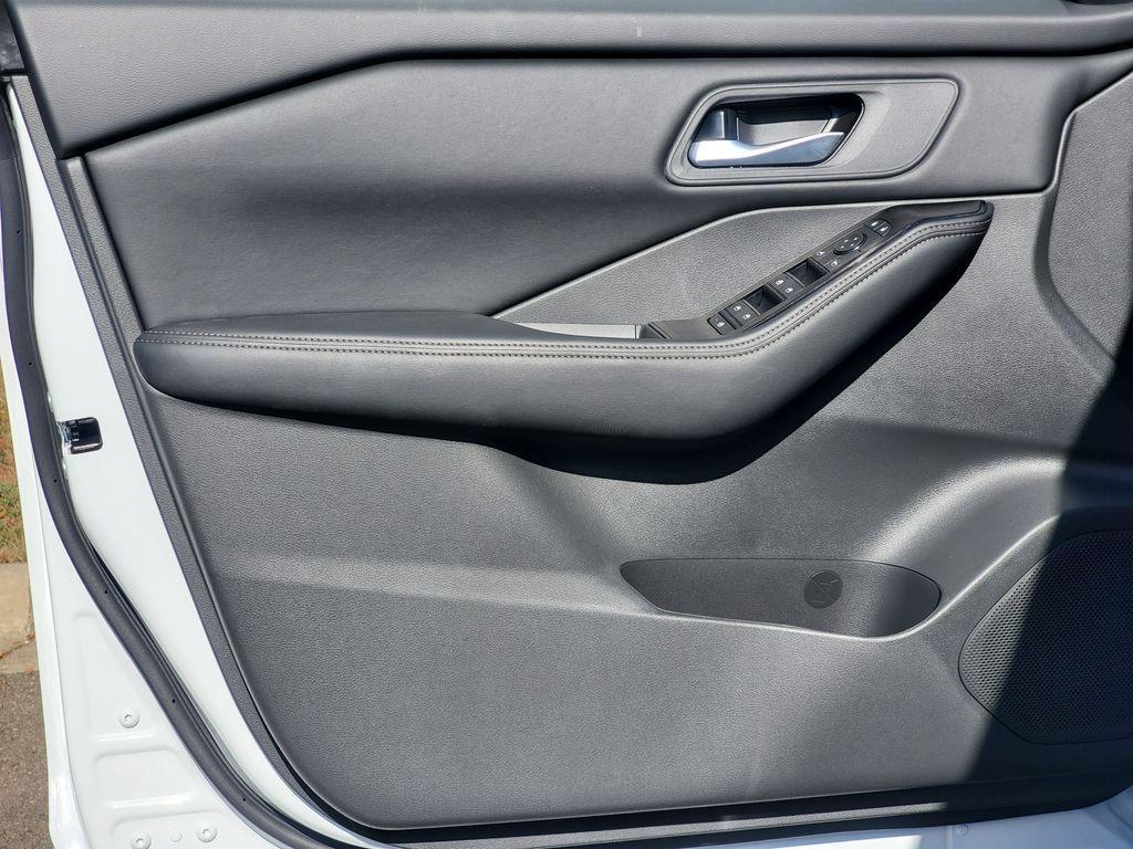 new 2026 Nissan Rogue car, priced at $33,282