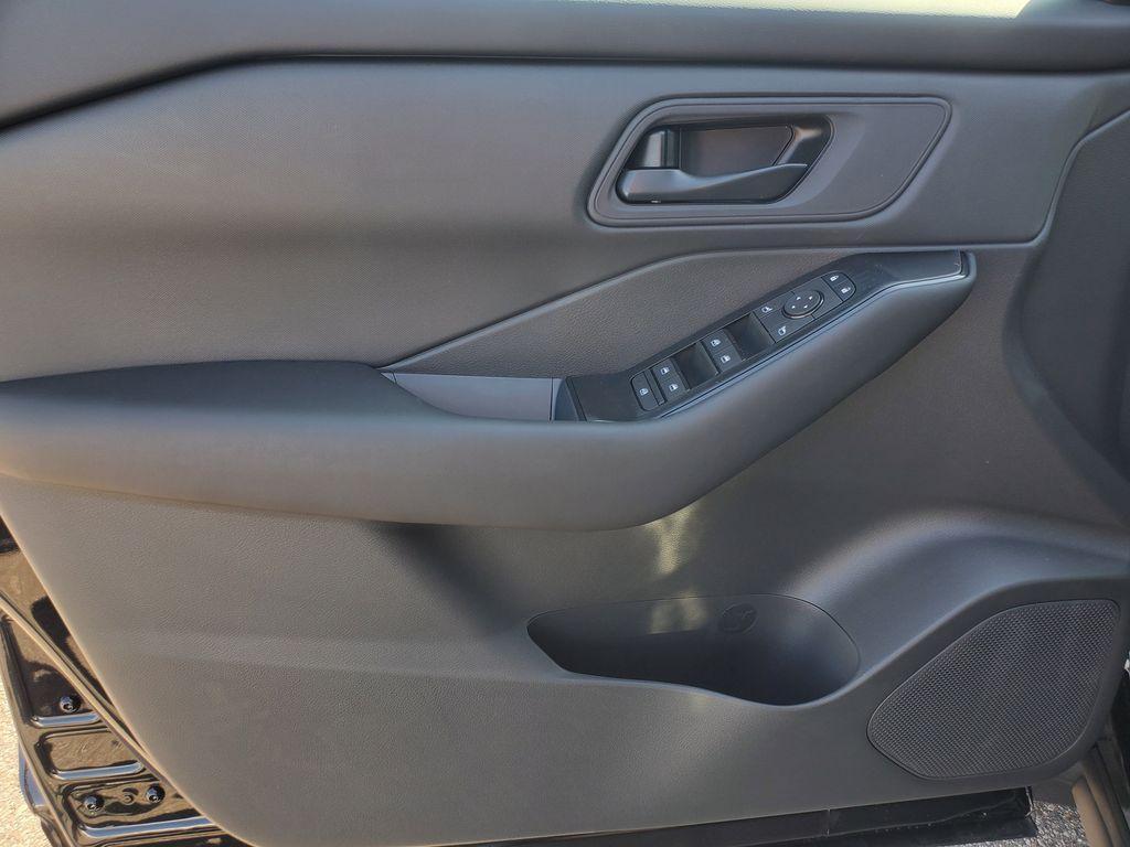 new 2026 Nissan Rogue car, priced at $31,376