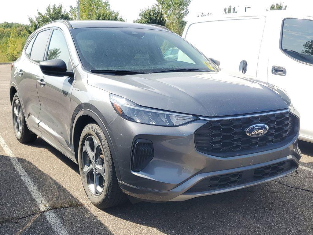 used 2023 Ford Escape car, priced at $19,600