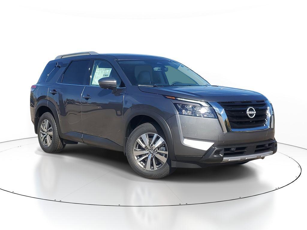 new 2025 Nissan Pathfinder car, priced at $43,915