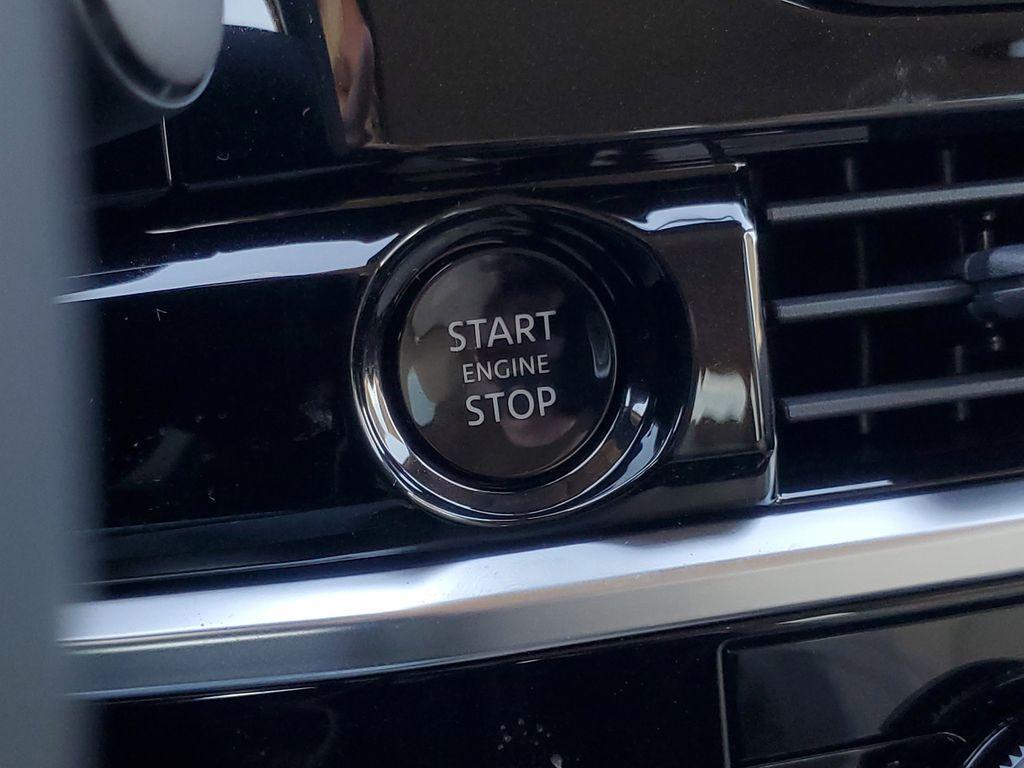 new 2025 Nissan Pathfinder car, priced at $43,915