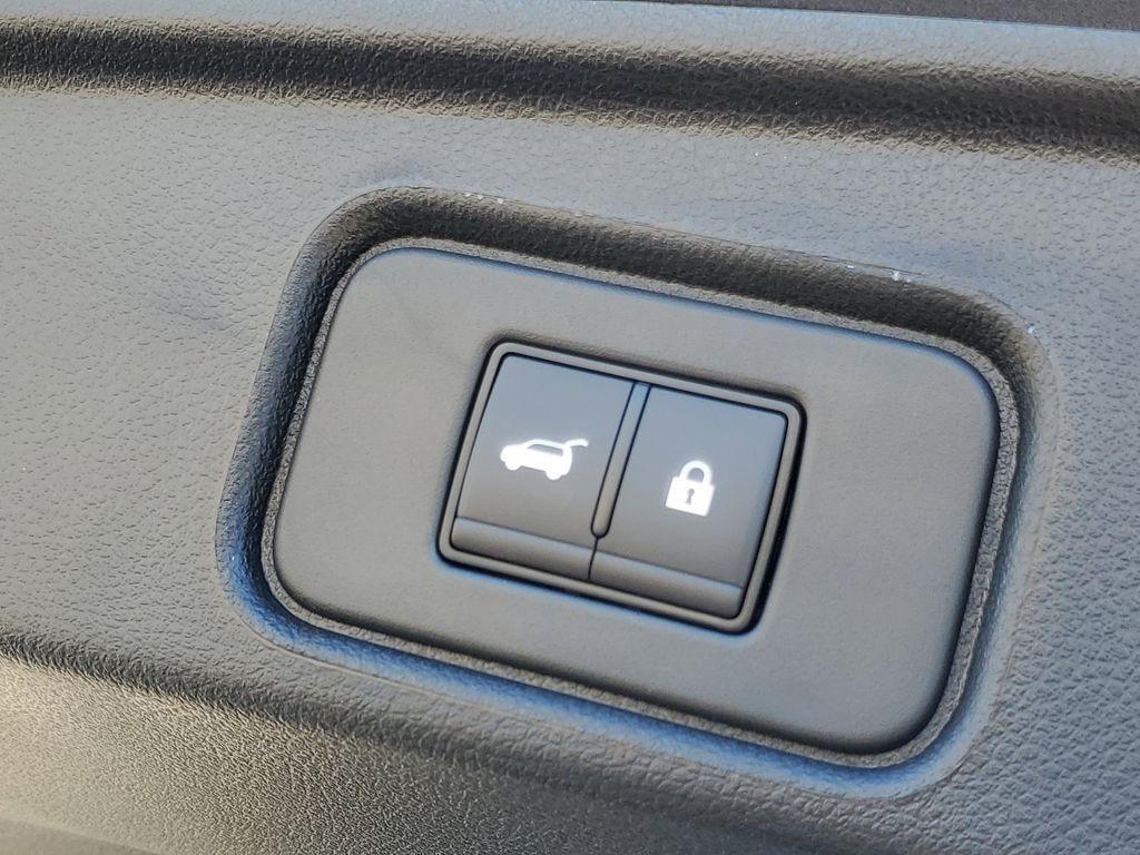 new 2025 Nissan Pathfinder car, priced at $43,915