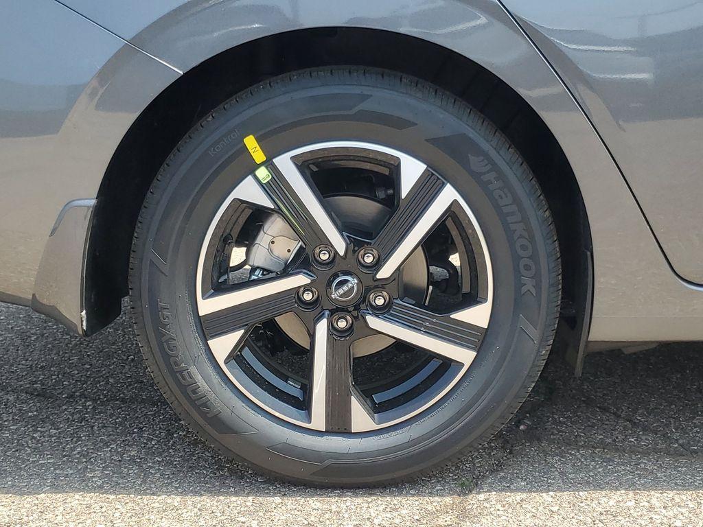 new 2025 Nissan Sentra car, priced at $23,532