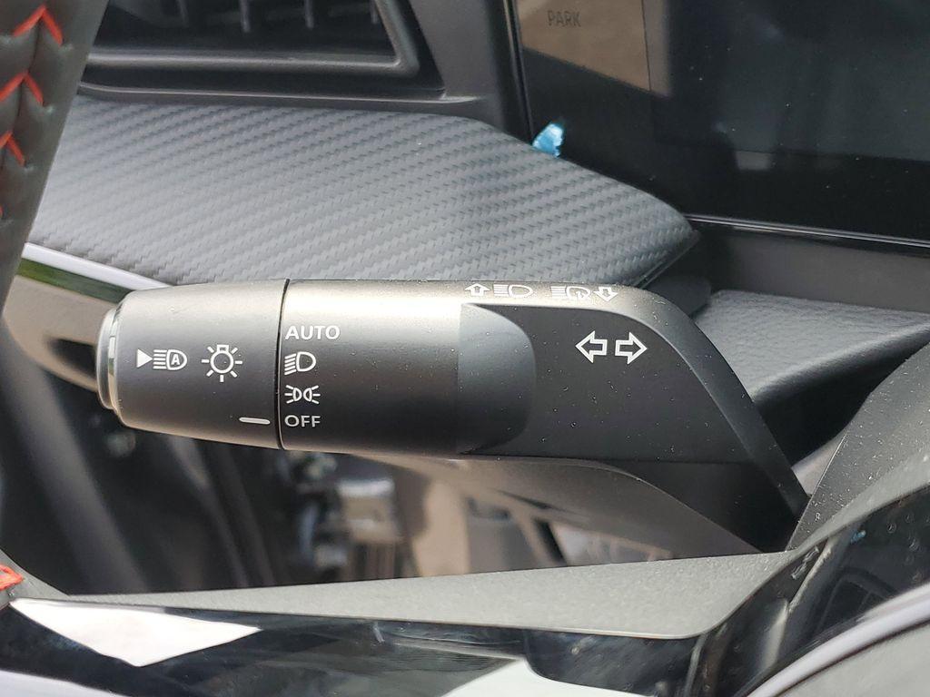 new 2025 Nissan Kicks car, priced at $31,055