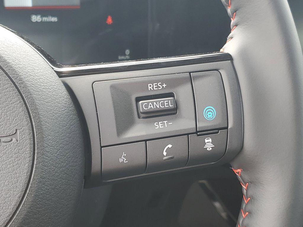 new 2025 Nissan Kicks car, priced at $31,055