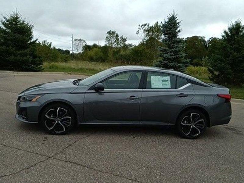 new 2025 Nissan Altima car, priced at $35,175