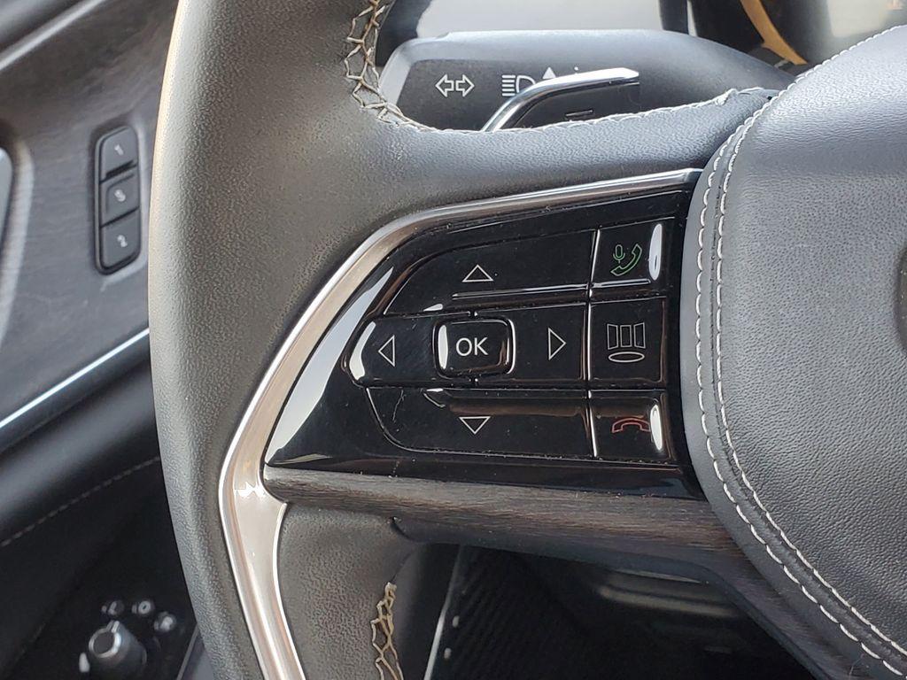 used 2024 Jeep Grand Cherokee L car, priced at $37,900