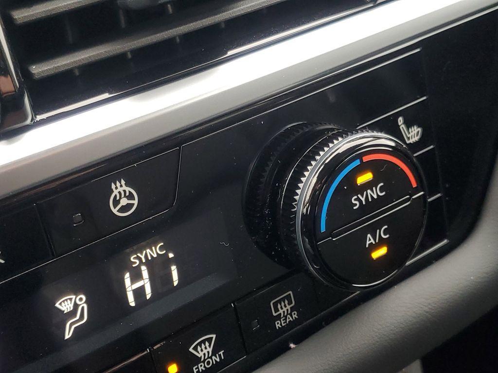 new 2025 Nissan Pathfinder car, priced at $44,600