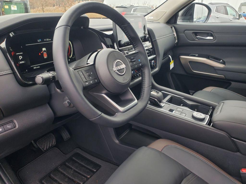 new 2025 Nissan Pathfinder car, priced at $51,823