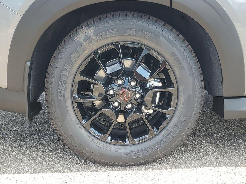 new 2025 Nissan Armada car, priced at $79,696