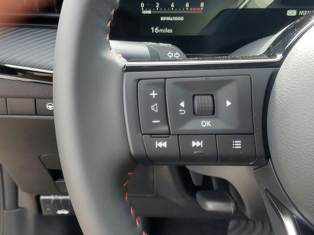 new 2025 Nissan Kicks car, priced at $27,985