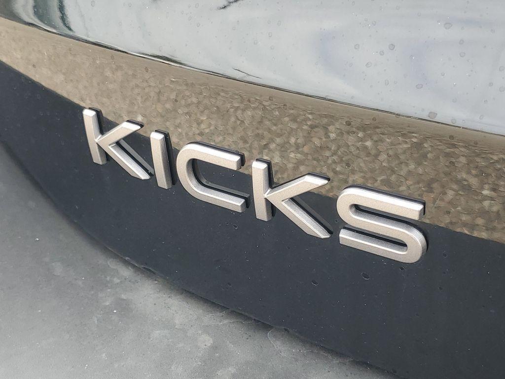new 2025 Nissan Kicks car, priced at $27,985