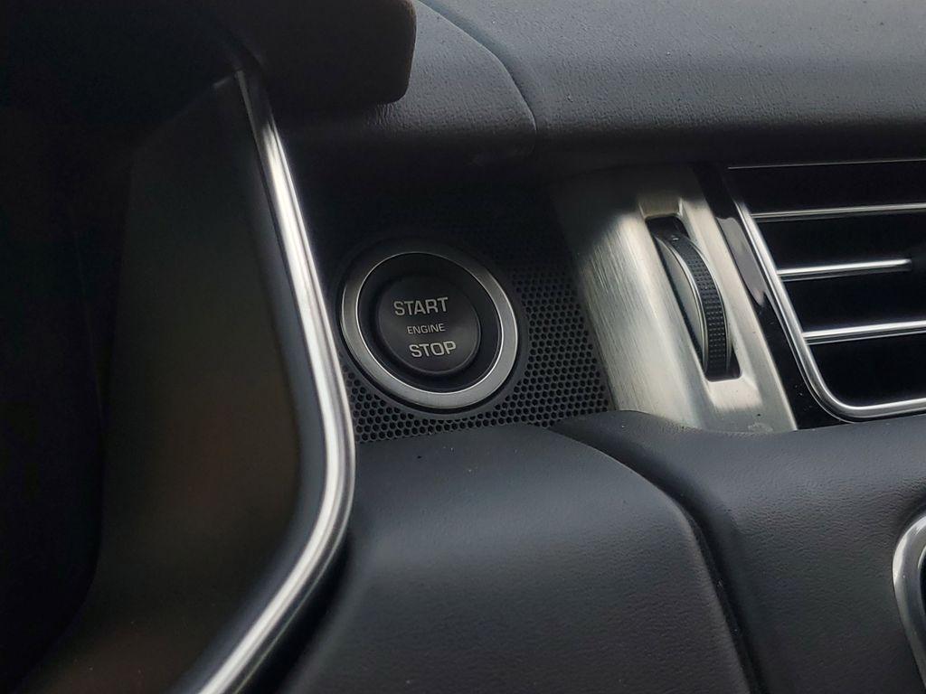 used 2022 Land Rover Range Rover car, priced at $51,900