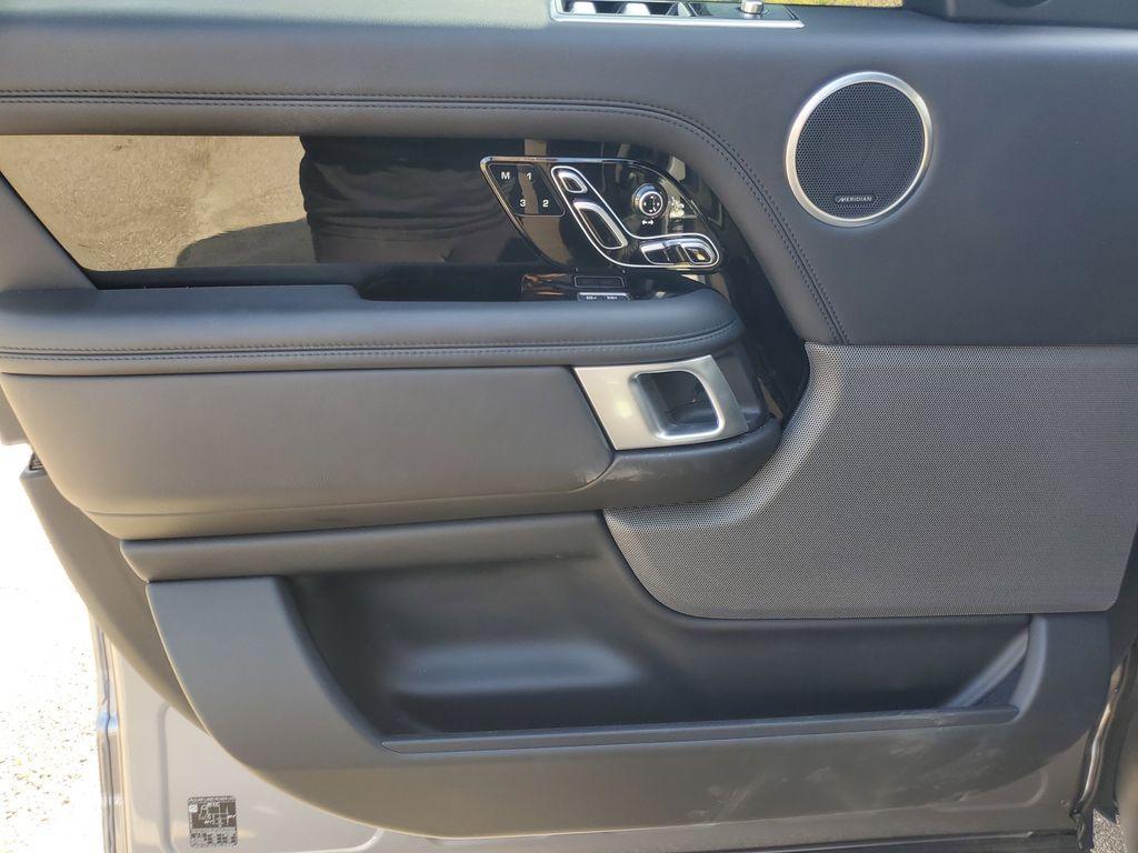 used 2022 Land Rover Range Rover car, priced at $51,900