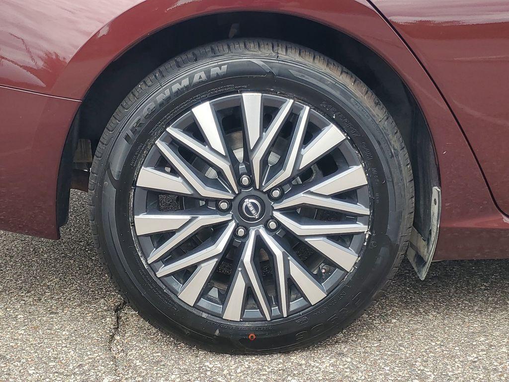 used 2024 Nissan Altima car, priced at $20,400