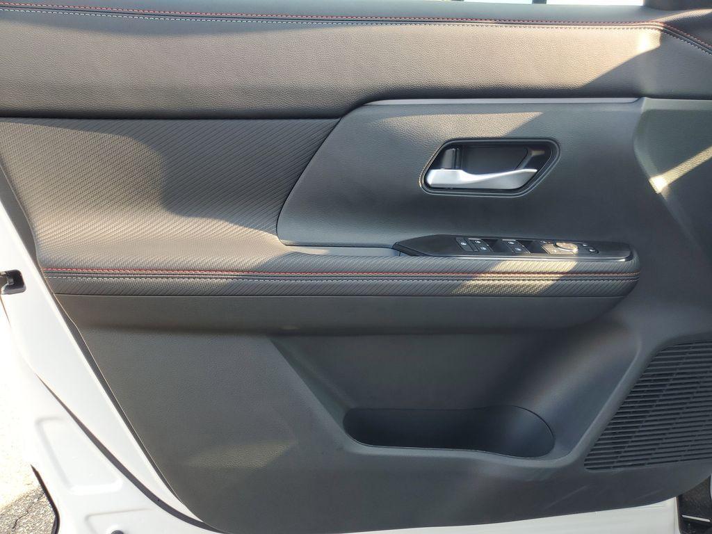 new 2025 Nissan Kicks car, priced at $31,786