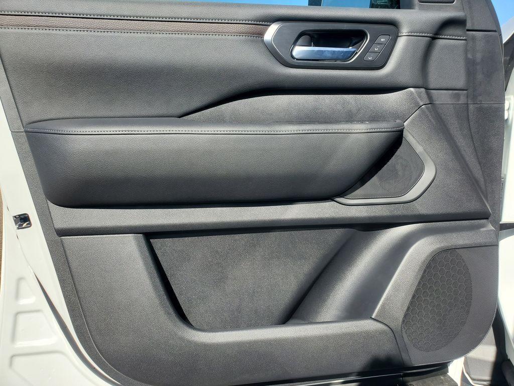 new 2026 Nissan Armada car, priced at $70,795