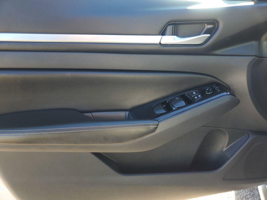 used 2023 Nissan Altima car, priced at $18,900