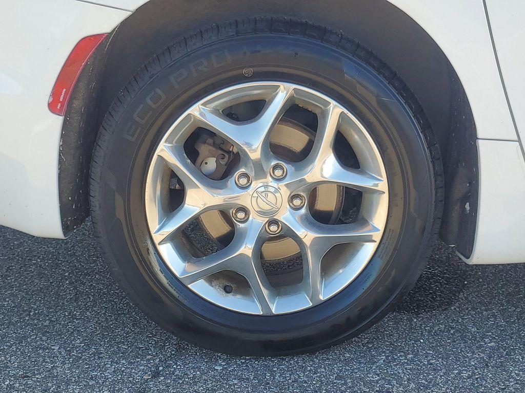 used 2019 Chrysler Pacifica car, priced at $22,300