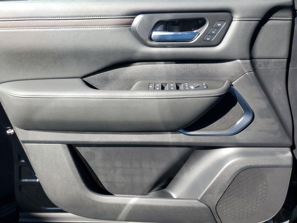 new 2026 Nissan Armada car, priced at $75,020