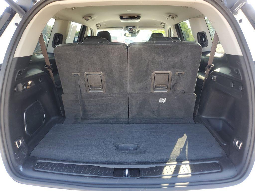 used 2021 Jeep Grand Cherokee L car, priced at $24,400