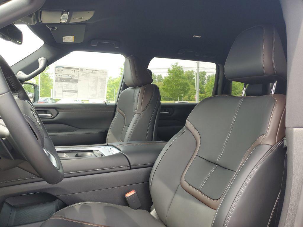 new 2025 Nissan Armada car, priced at $76,696