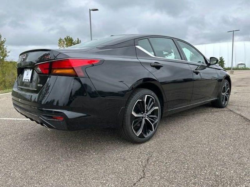 new 2025 Nissan Altima car, priced at $32,285