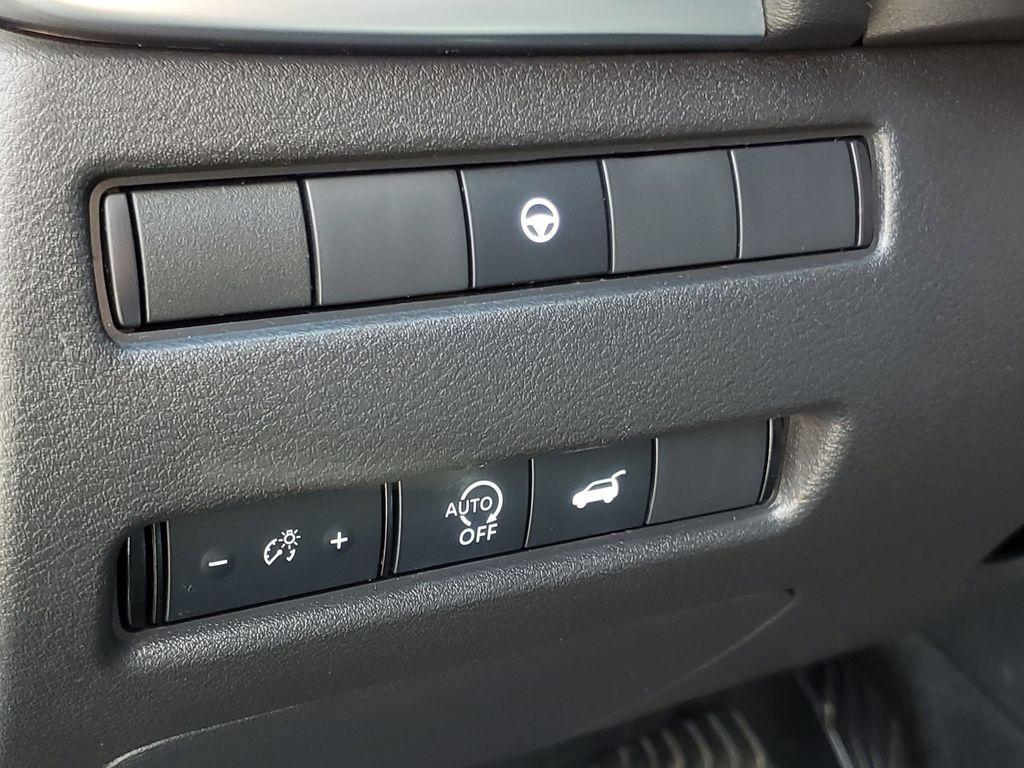 used 2023 Nissan Rogue car, priced at $27,200