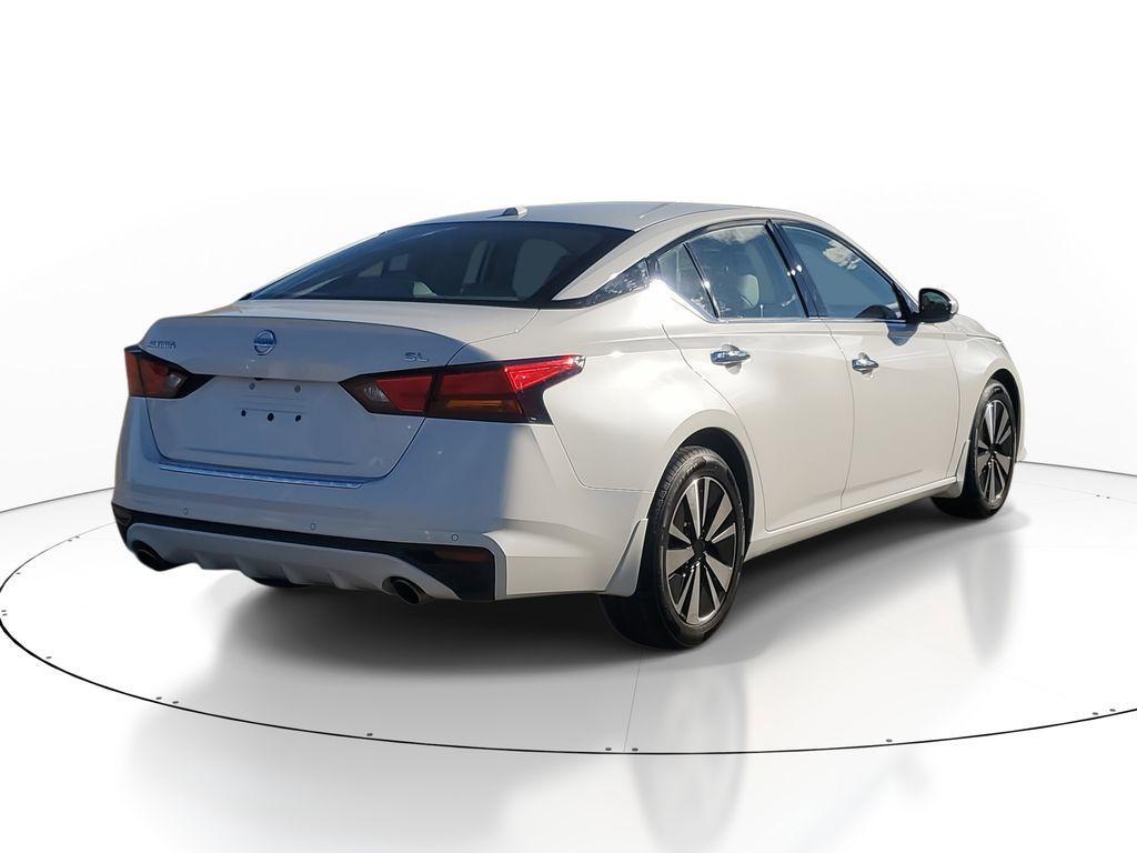used 2021 Nissan Altima car, priced at $22,900