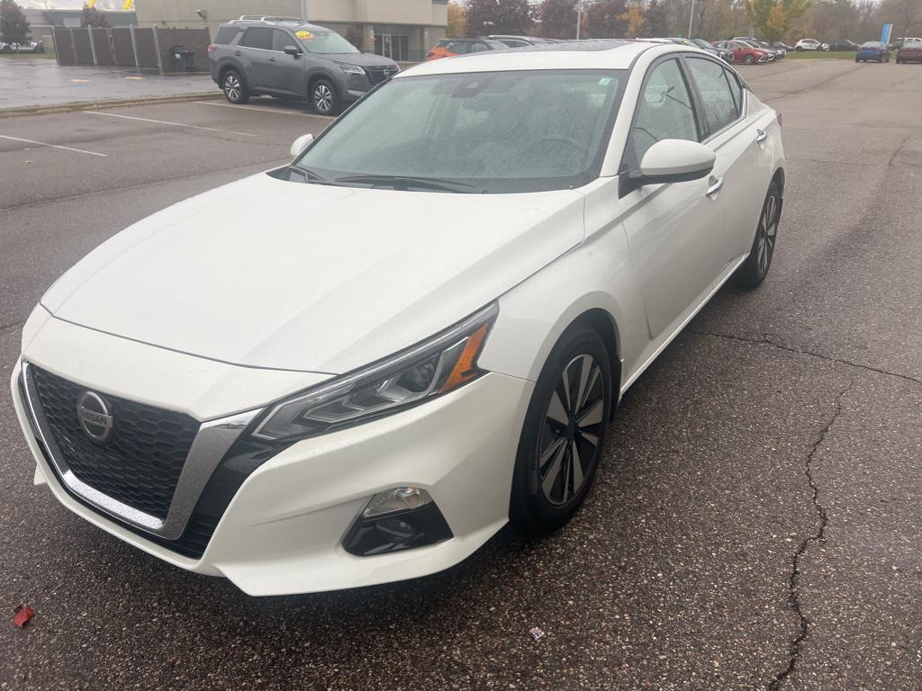 used 2021 Nissan Altima car, priced at $23,192