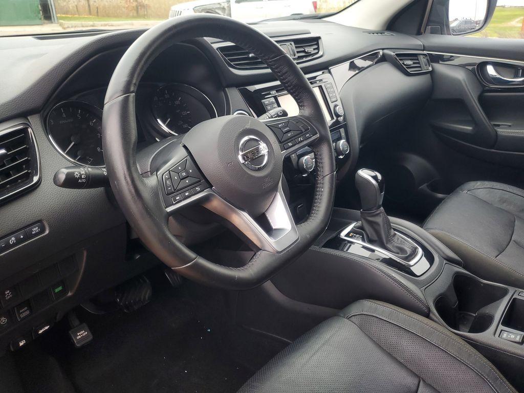 used 2017 Nissan Rogue Sport car, priced at $10,800