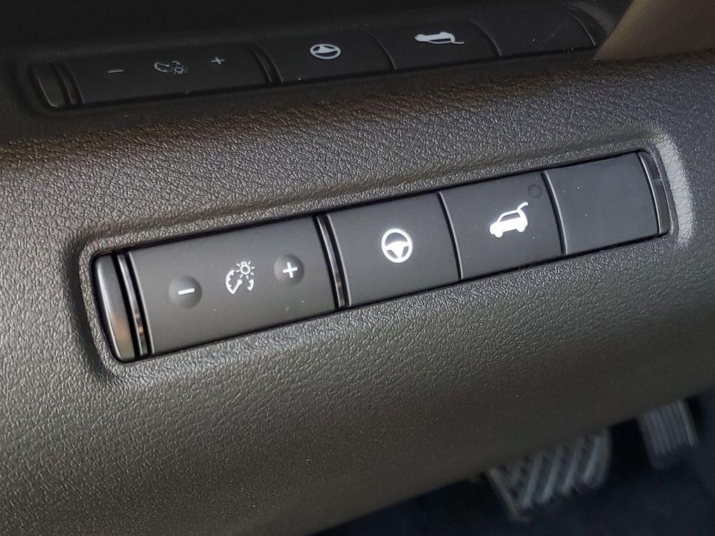 new 2025 Nissan Pathfinder car, priced at $41,735