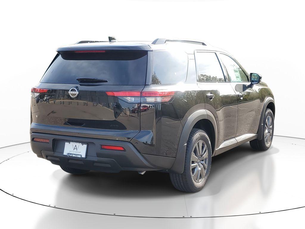 new 2025 Nissan Pathfinder car, priced at $41,735