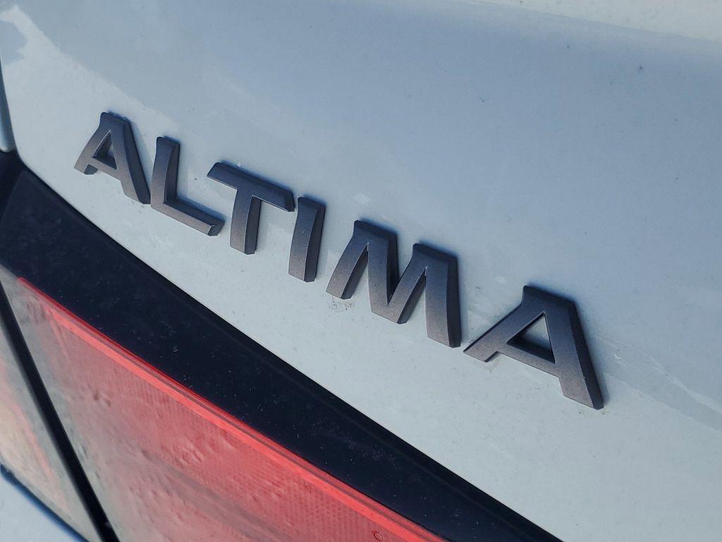 new 2025 Nissan Altima car, priced at $33,000