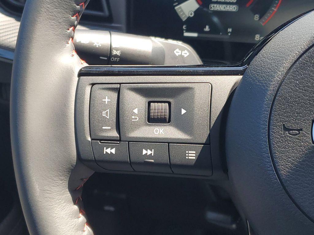 new 2025 Nissan Kicks car, priced at $27,882